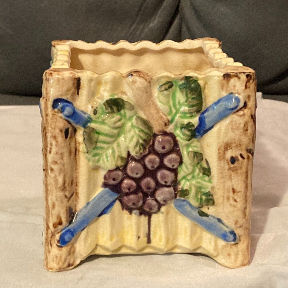 VTG 1940's Square Vase/Planter-3.5" high-With Majoica Grapevine Design-Japan-EUC